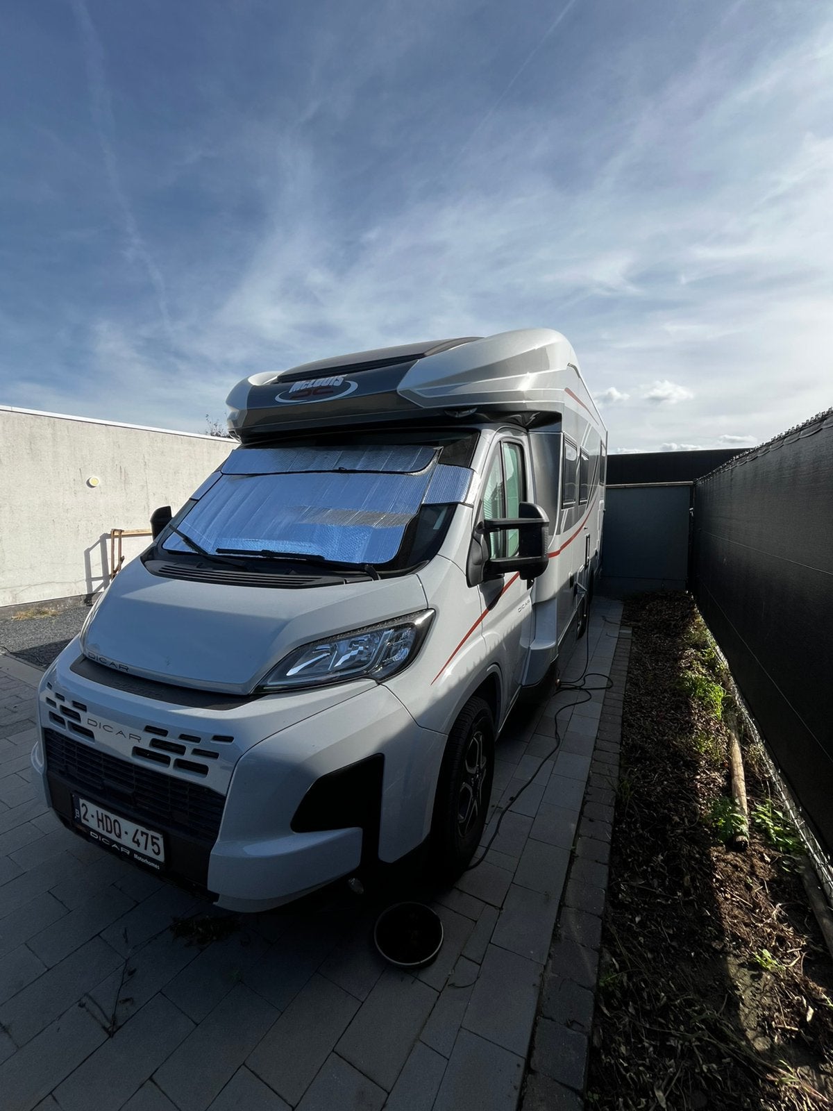 McLouis Continental P745 GLG | 2025 | 140 pk |  2.800 km, Caravans en Kamperen, TV, Particulier, McLouis, Luifel