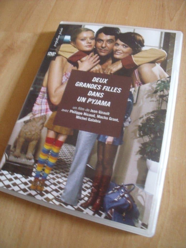 Deux grandes filles dans un pyjama (P Nicaud, Michel Galabru, CD & DVD, DVD | Classiques, Enlèvement ou Envoi, Comédie, Français