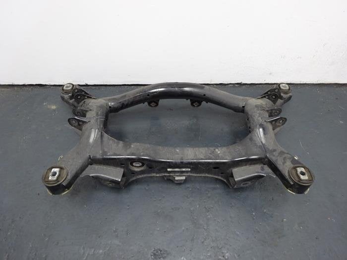 Faux châssis d'un BMW 1-Serie, Autos : Pièces & Accessoires, Suspension & Châssis, BMW, Utilisé, 3 mois de garantie, Enlèvement ou Envoi