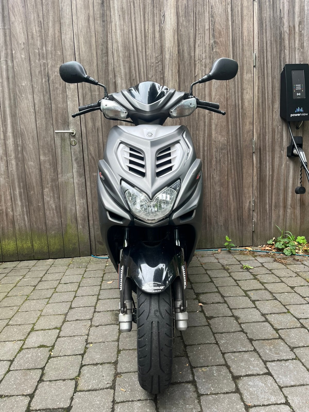 Yamaha aerox/mbk nitro, Aerox, Comme neuf, Classe B (45 km/h), Enlèvement