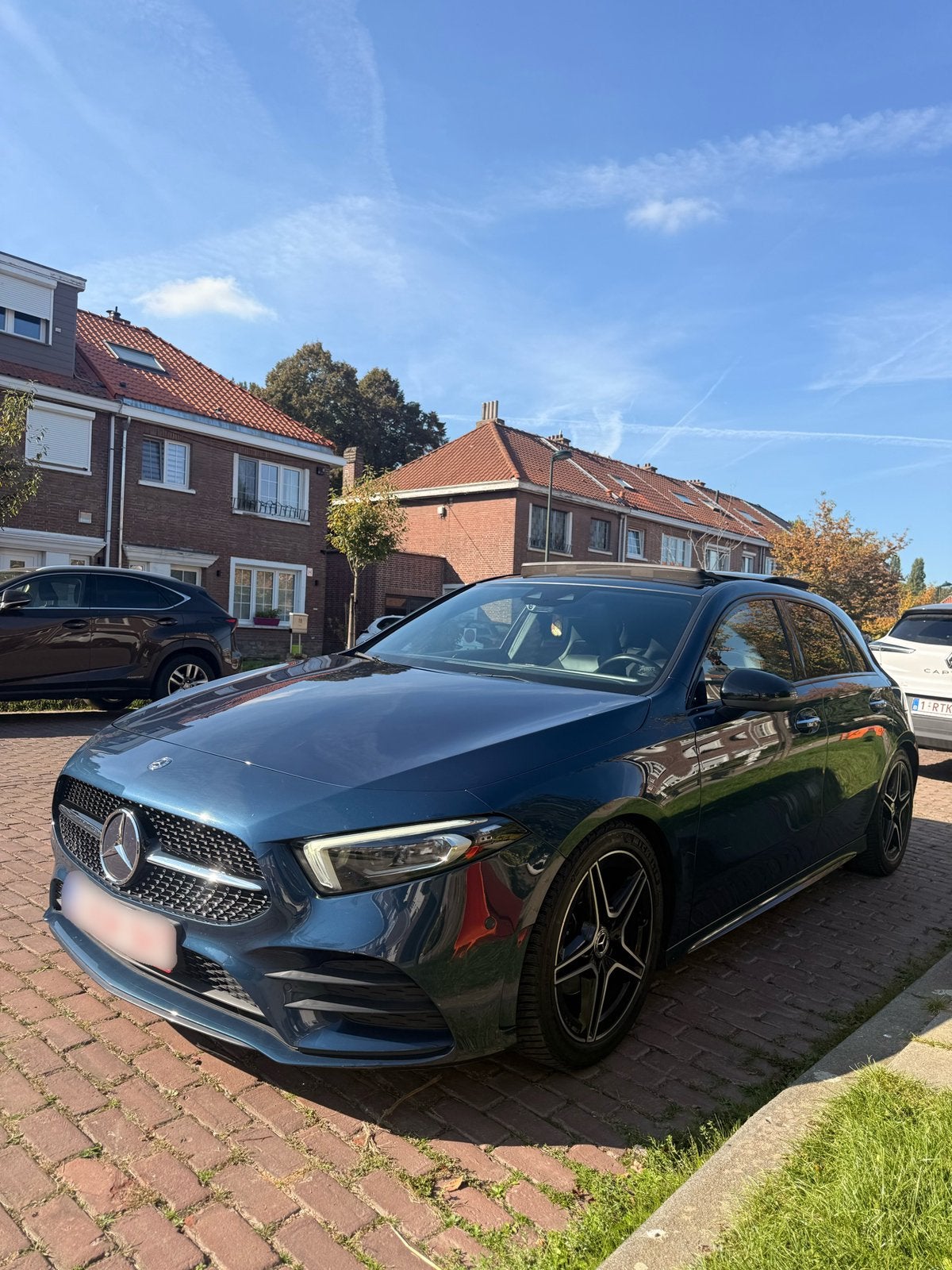 Mercedes A180 Benzinepakket met volledige opties AMG, Automaat, Euro 6, Bedrijf, Berline