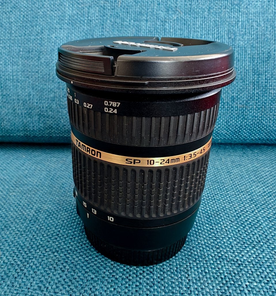 Mooie Tamron 10-24mm f/3.5-4.5 SP Di II lens voor Canon, Enlèvement ou Envoi, Comme neuf, Tamron, Objectif grand angle