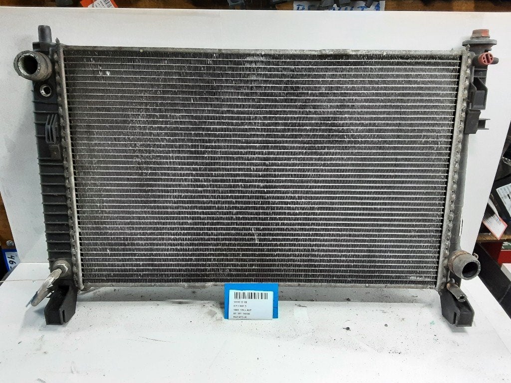 RADIATEUR EAU Mercedes-Benz B (W245) (A1695000403), Mercedes-Benz, Utilisé, Dialog.mb@mercedes-benz.com, Mercedes-Benz AG