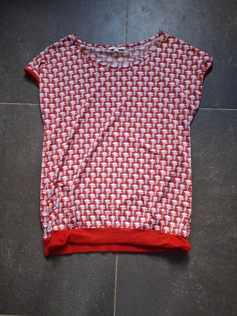 bloesje PTC maat M in nieuwstaat, Kleding | Dames, PTC, Ophalen of Verzenden, Zo goed als nieuw, Maat 38/40 (M)