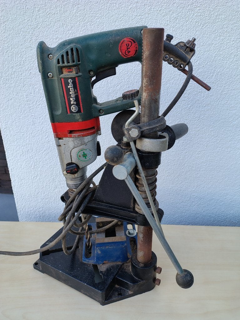 Metabo SBE 850-2 klopboor 850W + boor machinestandaard, Doe-het-zelf en Bouw, Klopboormechanisme, Ophalen, Boormachine, Gebruikt
