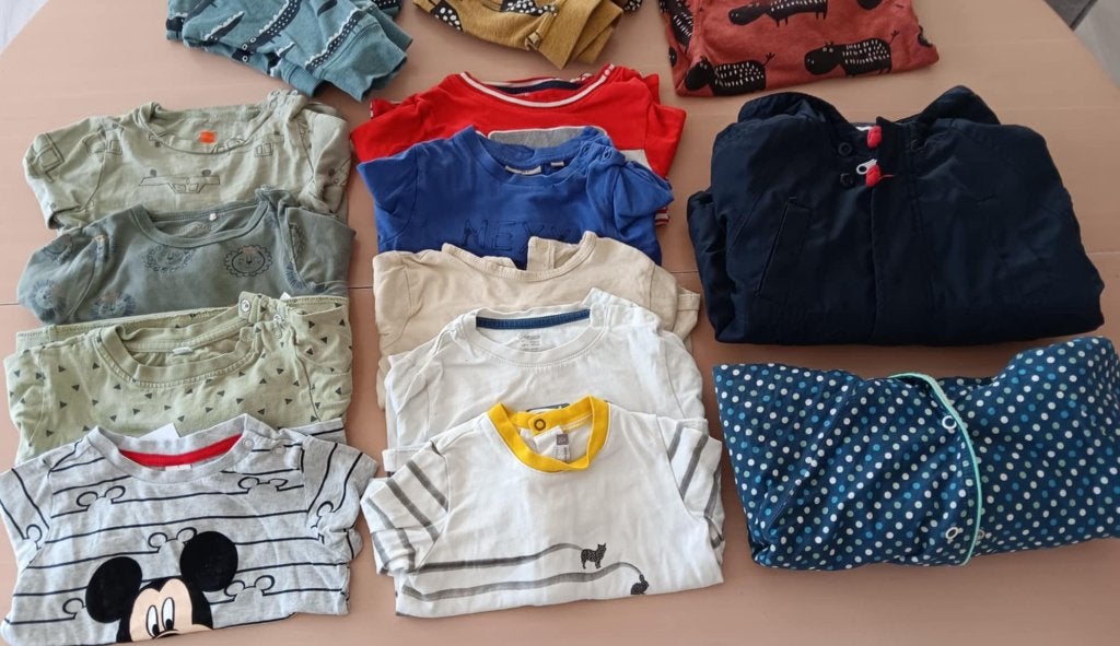Kledingbundel  Maat 80  Jongen  (17 stuks), Ophalen, Gebruikt, Jongetje