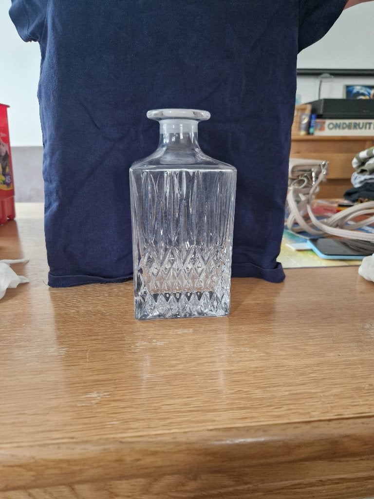Belle carafe en cristal vintage lourde avec bouchon original, Enlèvement
