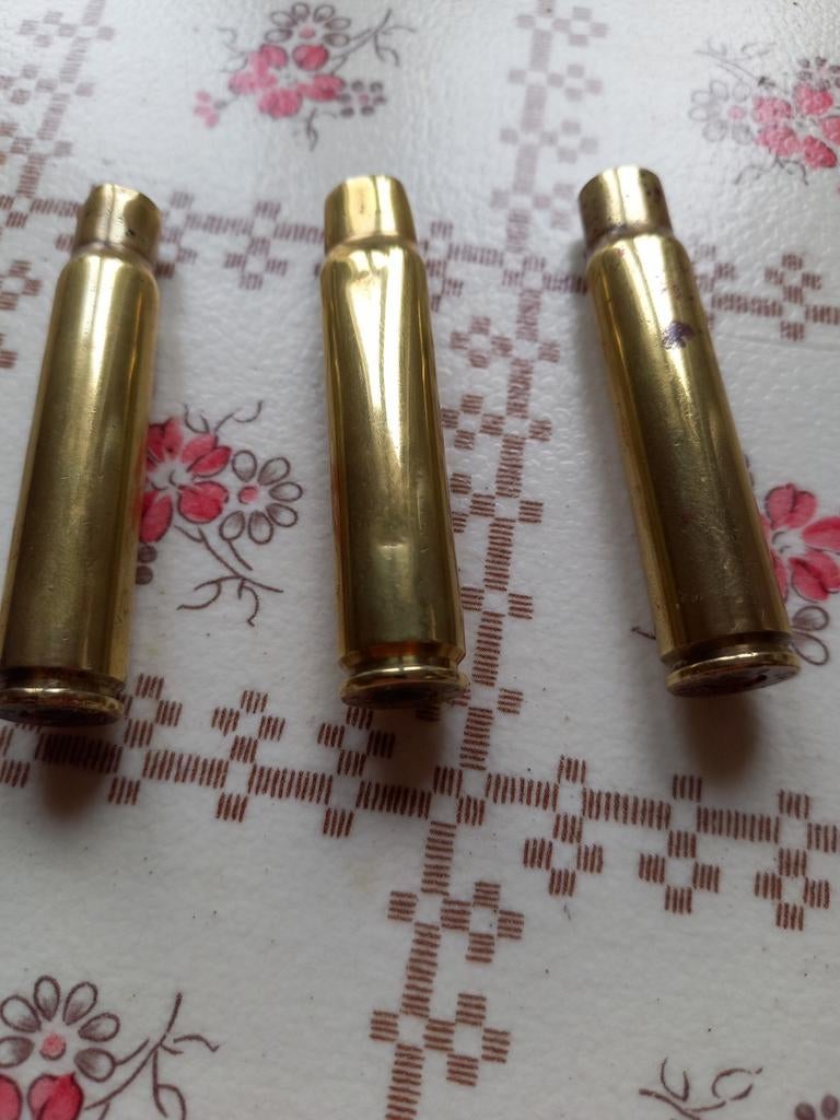 Lot  de 3 petites  douilles en cuivre Envoi  possible  de Fr, Collections, Objets militaires | Général, Envoi