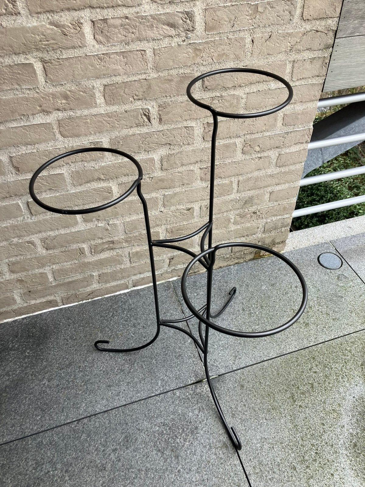 Support pour plantes en métal noir, Enlèvement, Comme neuf