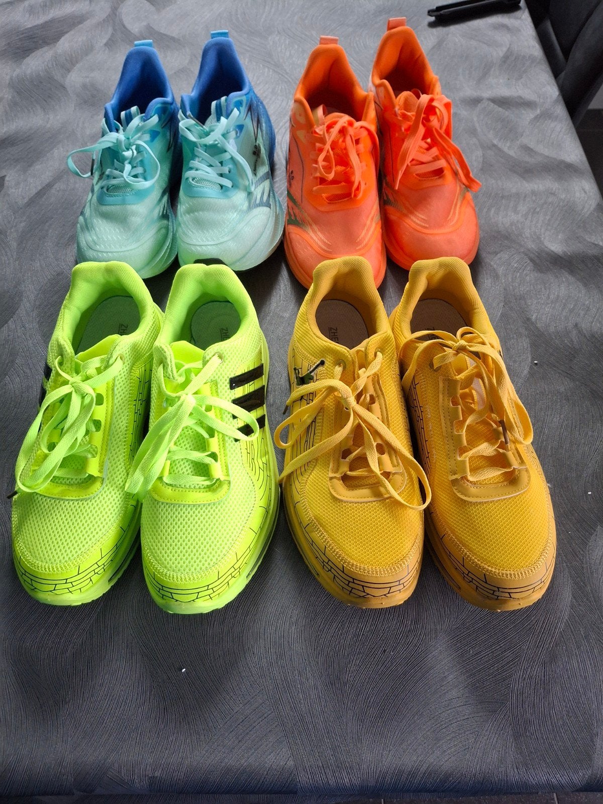 splinternieuwe sportschoenen of loopschoenen maat 43- 44, Enlèvement ou Envoi