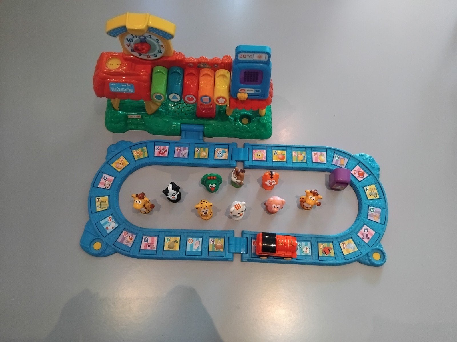 vtech treinstation, Enfants & Bébés, Jouets | Fisher-Price, Enlèvement ou Envoi