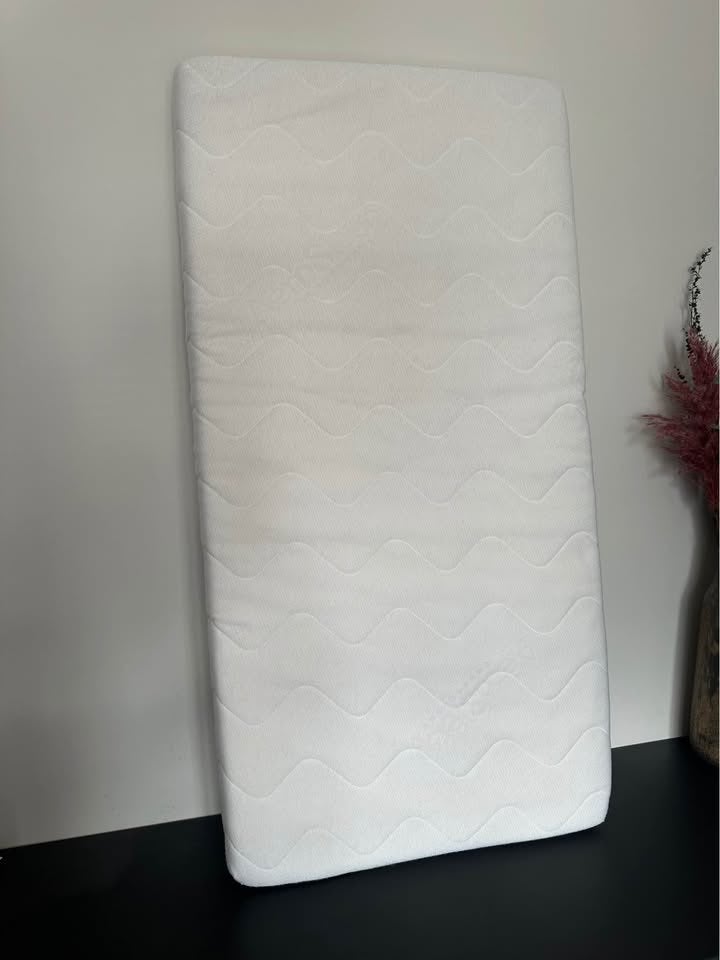 Aerosleep matras, Ophalen, Zo goed als nieuw, Ledikant