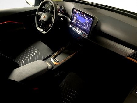 Cupra Born eBoost Business 231pk (170kW) v 59 kWh, Auto's, Automaat, Zwart, Elektrisch, Berline