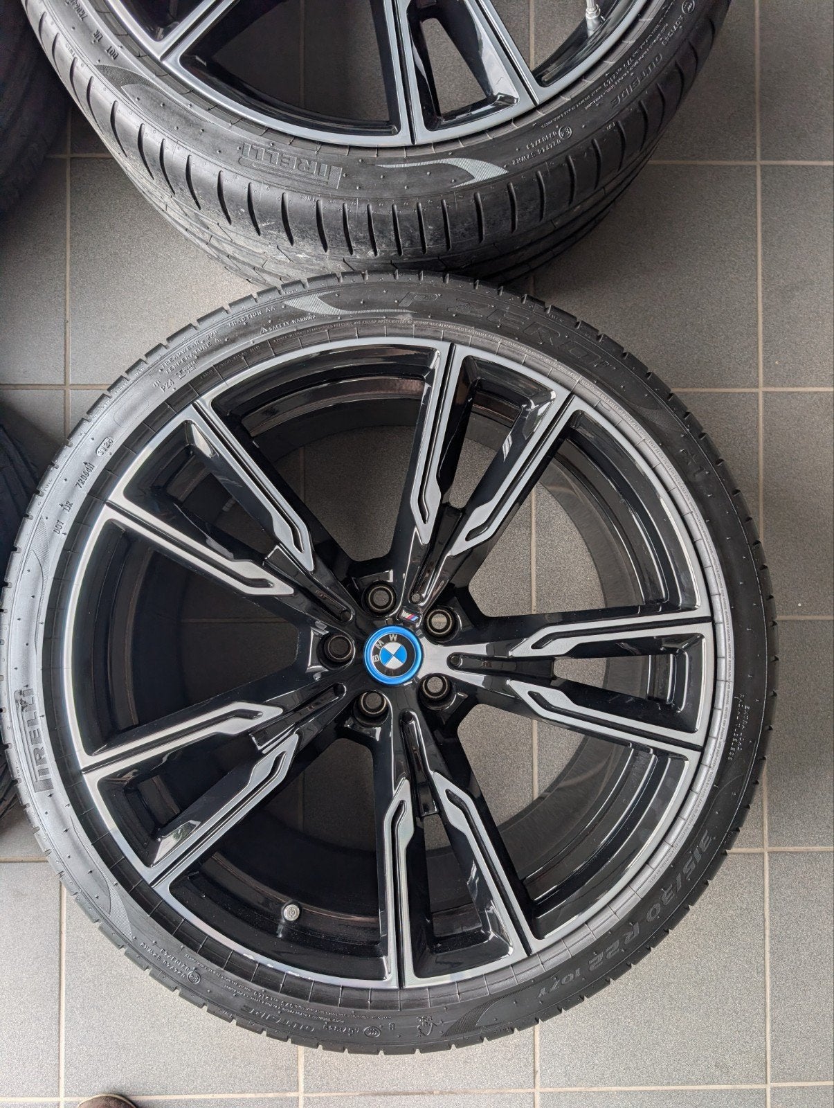 Jantes 22" origine BMW X5 / X6 - pneus été, Autos : Pièces & Accessoires, Pneus été, Autres dimensions, Pneu(s), Enlèvement