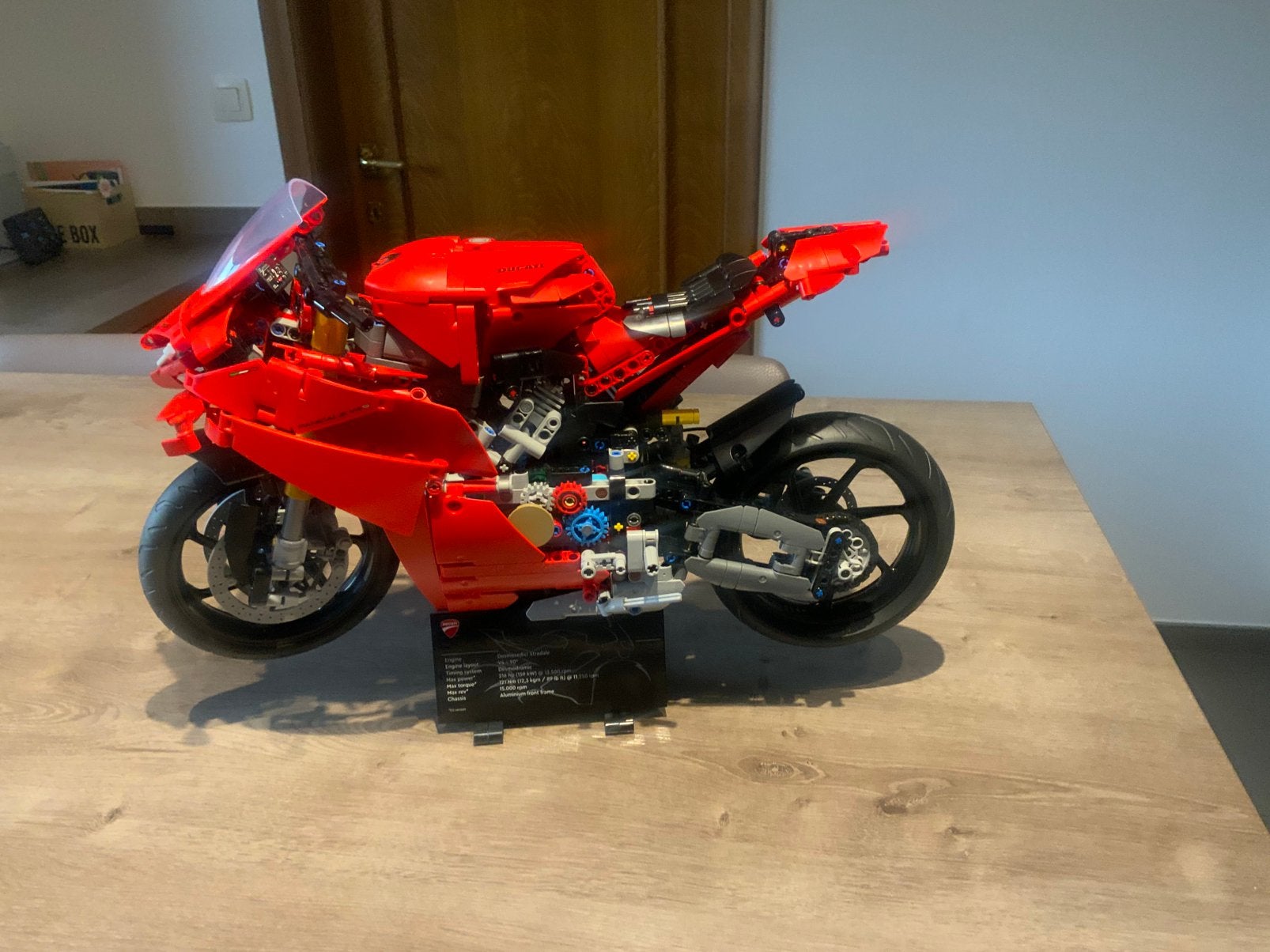 Lego set Lego Ducati Panigale v4s, Ophalen of Verzenden, Zo goed als nieuw, Compleet, Lego