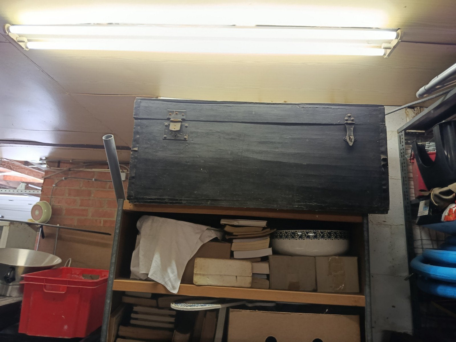 Antieke. Groote. Houten. Bagage. Kofferbegin20ste. Eeuw, Ophalen