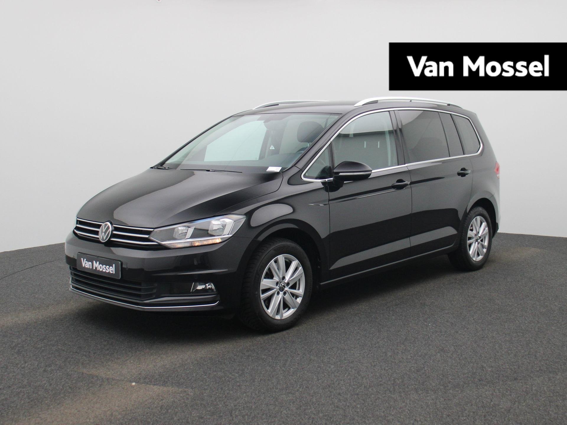 Volkswagen Touran 1.5 TSi Highline DSG CARPLAY | ZETELVERWAR, Auto's, Volkswagen, Gebruikt, 4 cilinders, Bedrijf, 5 zetels