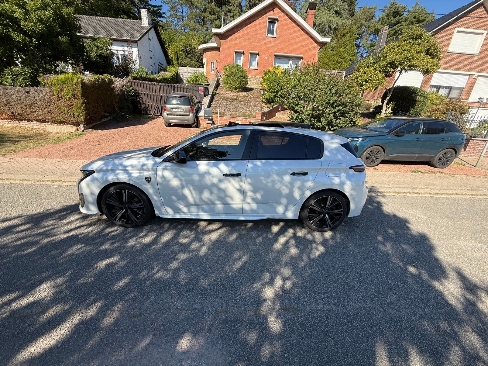 Peugeot 308 parelmoerwit, 1600 cc, Wit, Leder, 5 deurs