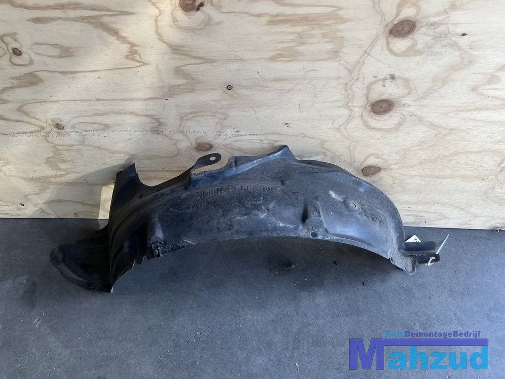 Nissan MICRA 2 K11 Links voor modderkuip wielkuip 1992-2001, Nissan Motor Co., Ltd., Gauche, Takashima 1-chome 1-1
220-8686  Yokohama