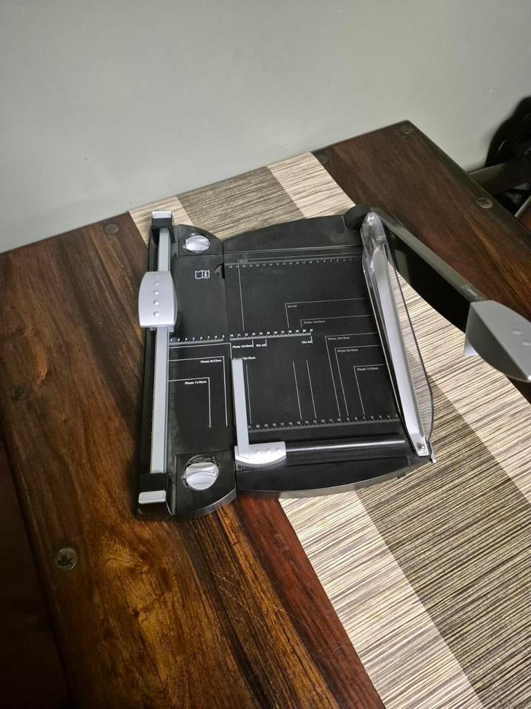 coupe-papier 2 en 1, Enlèvement ou Envoi