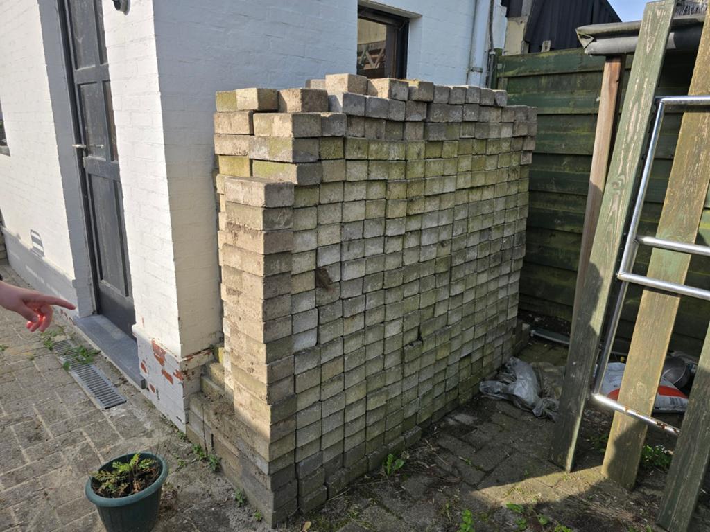 GRATIS betonklinkers in Diest, Enlèvement, Briques