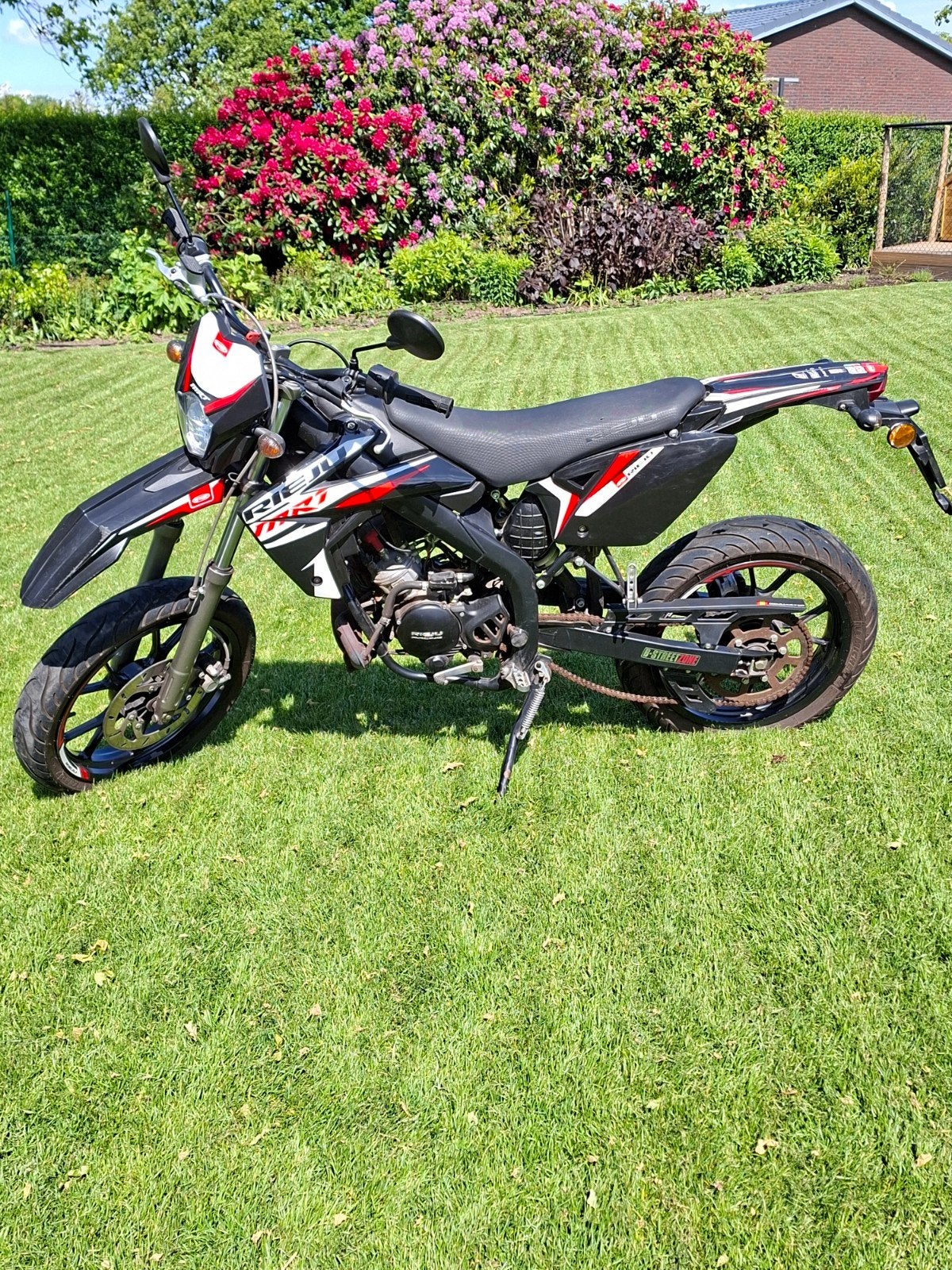 brommer RIEJU MRT5, Fietsen en Brommers, Brommers | Derbi, Ophalen, 50 cc, 5 versnellingen, Klasse B (45 km/u)