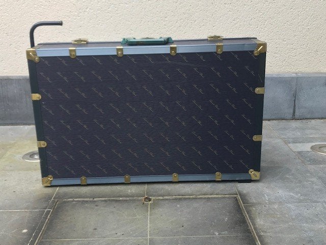 reiskoffer, 70 cm ou plus, Plastique dur, Enlèvement, Utilisé