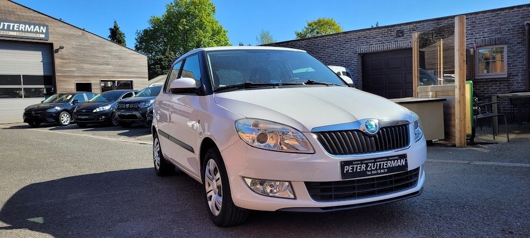 Skoda Fabia (année de construction 2011), Autos, Euro 5, Achat, Entreprise, Boîte manuelle