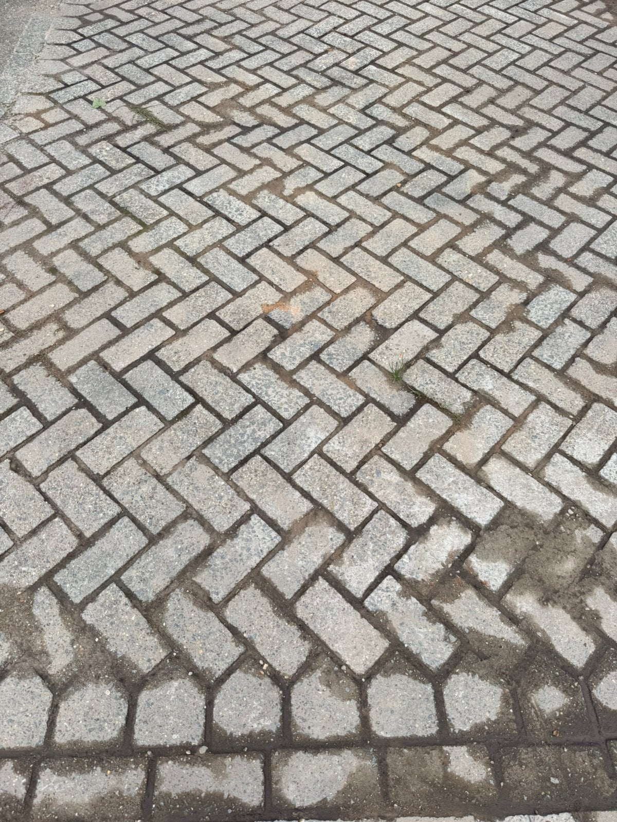 Betonklinkers oprit 24m x 4m, Ophalen, Gebruikt, Klinkers, 10 m² of meer