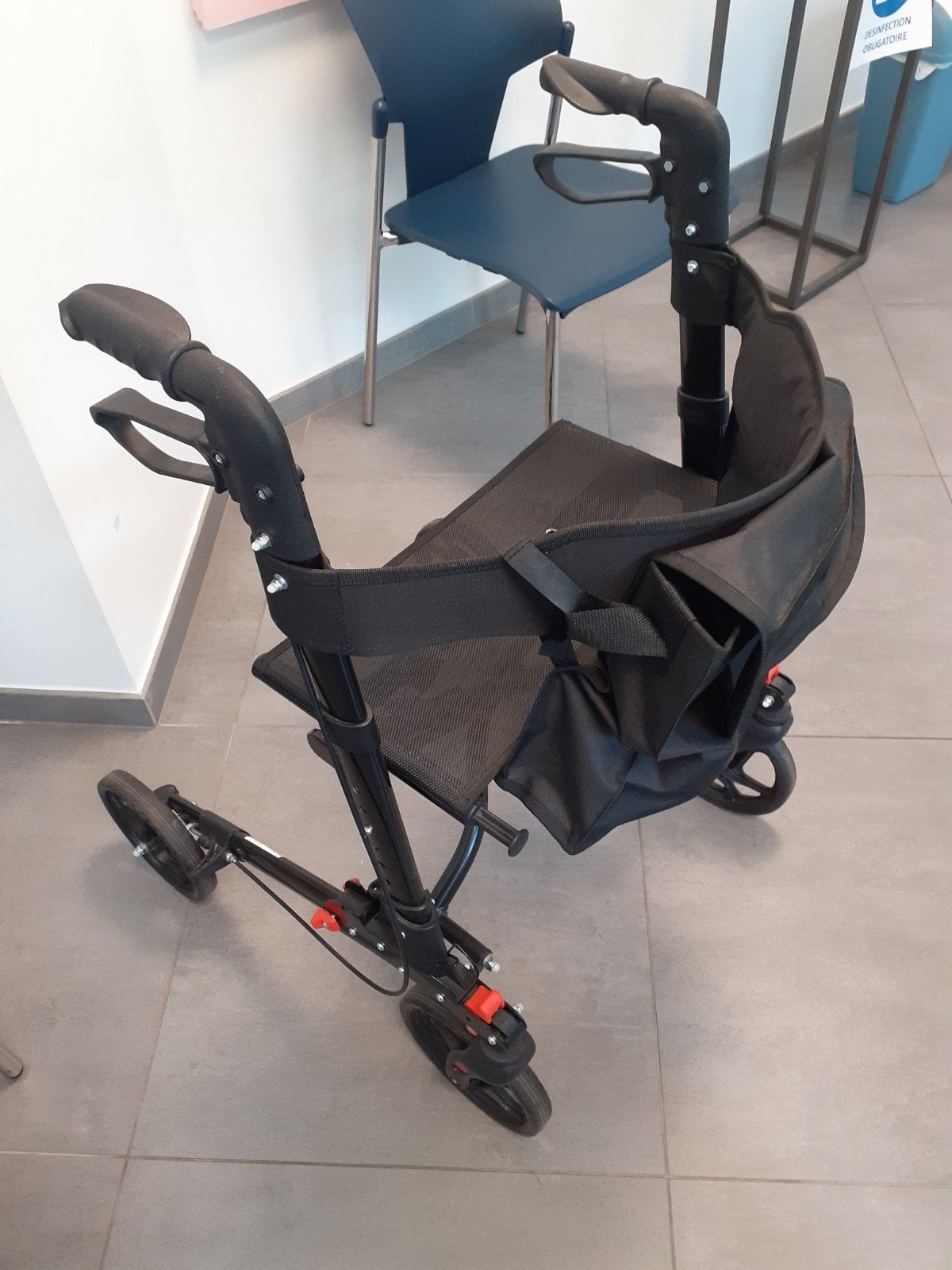 Rollator, Diversen, Ophalen, Opvouwbaar, Zo goed als nieuw