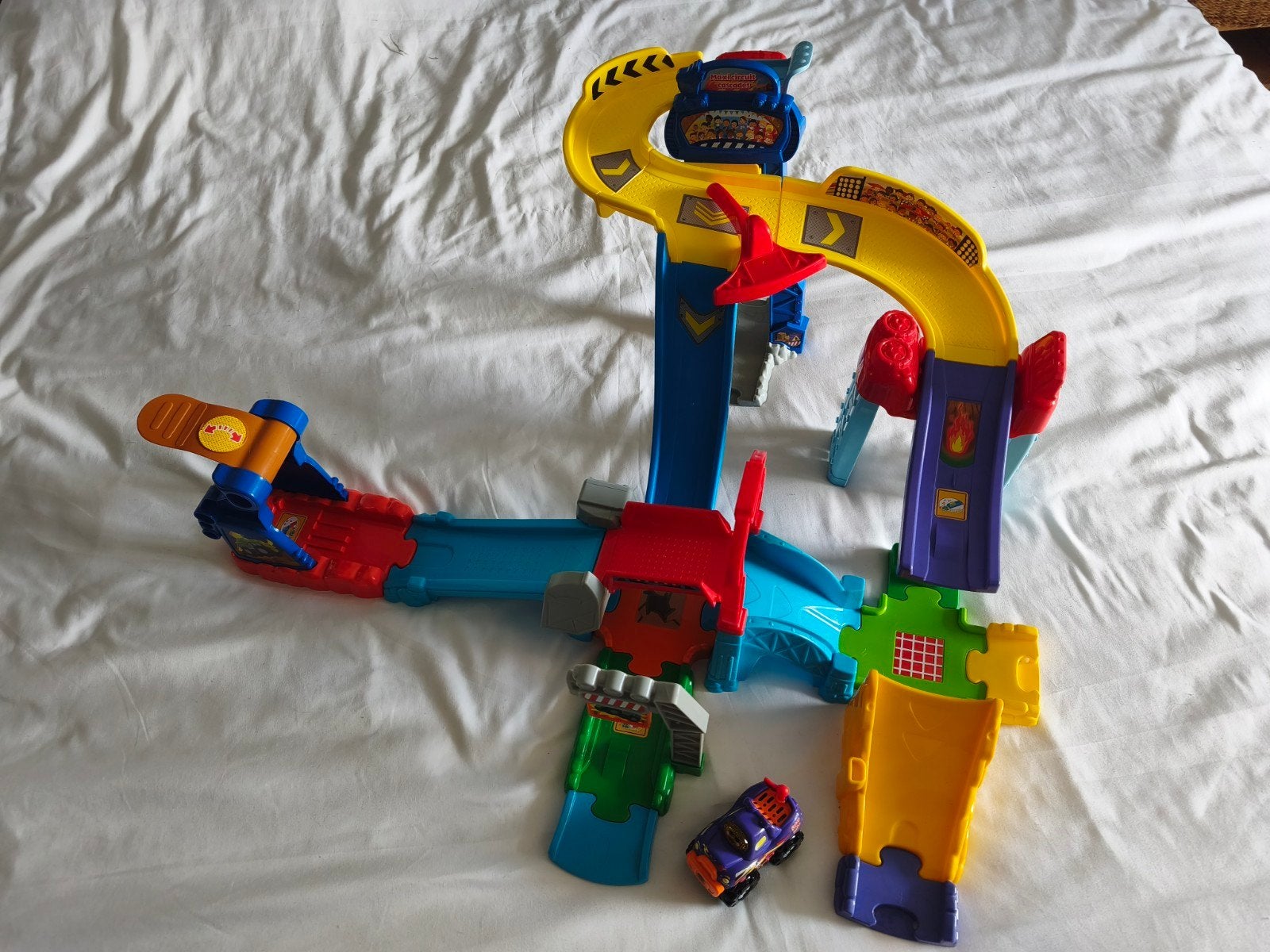 Maxi circuit cascade Tut tut bolide Vtech., Enlèvement, Comme neuf