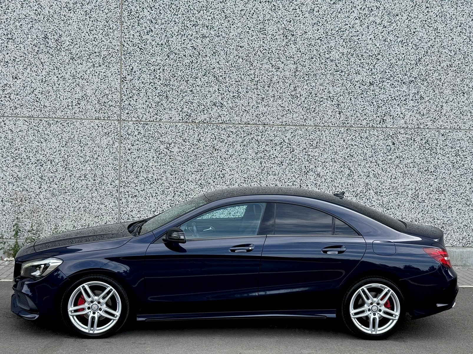 Mercedes-Benz Cla 180d 03/2018 119580Km Pack Amg Garanti 12M, Autos, Mercedes-Benz, Achat, Euro 6, Entreprise, Garantie prolongée
