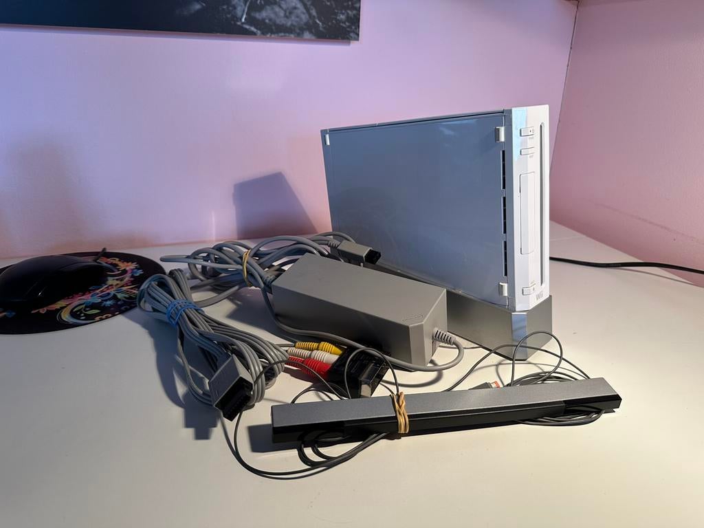 Nintendo wii met toebehoren en spelletjes, Ophalen, Gebruikt, Met 2 controllers, Met games