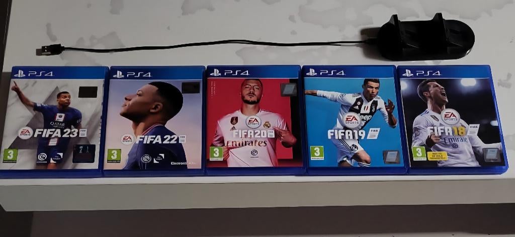 Ps4 spellen fifa, Games en Spelcomputers, Games | Sony PlayStation 4, Ophalen, Gebruikt, Sport