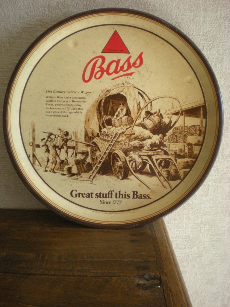 BASS  Plateau 30 cm, Enlèvement ou Envoi, Utilisé, Panneau, Plaque ou Plaquette publicitaire