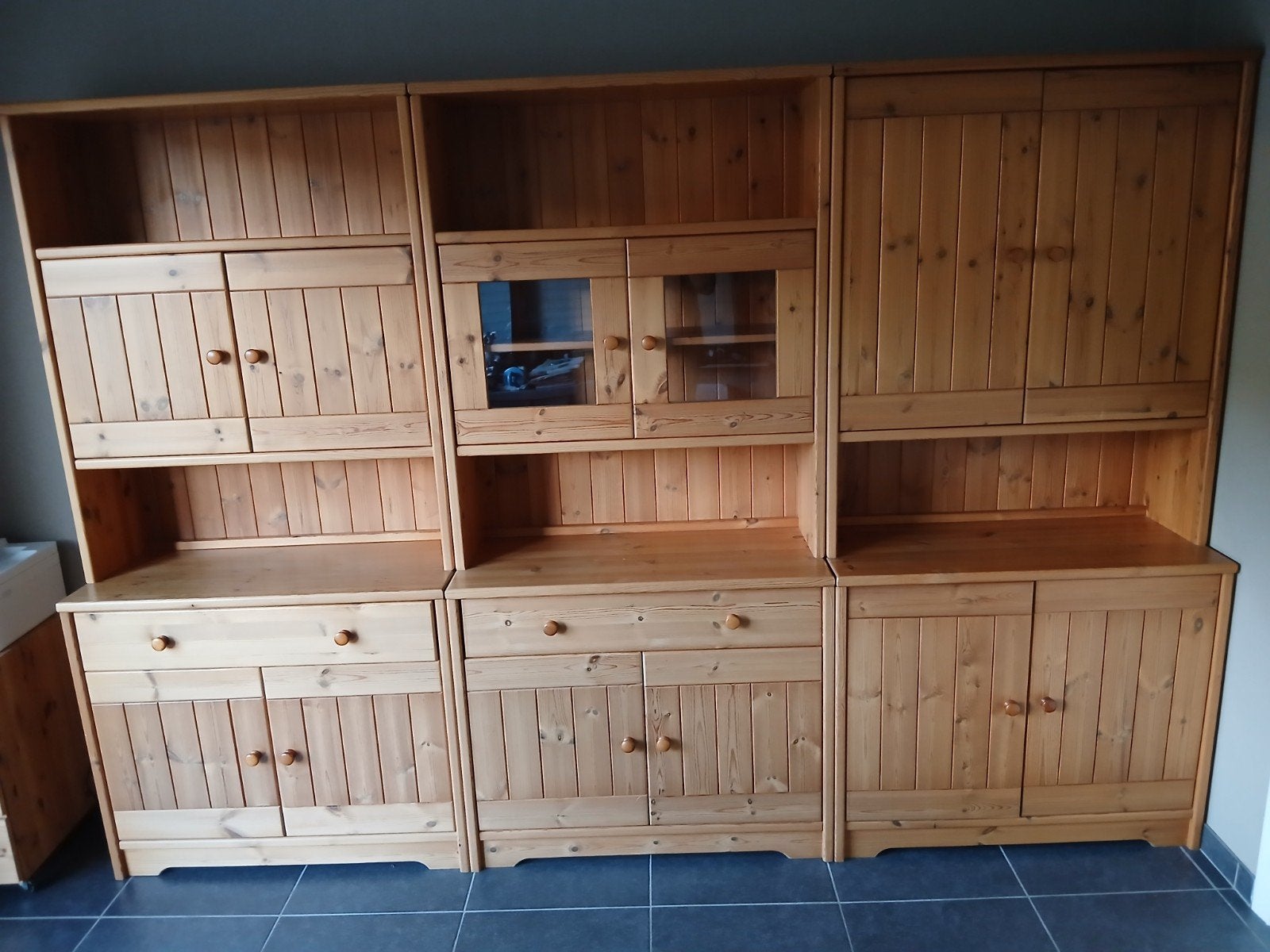 wandkast, Ophalen, Gebruikt, Grenenhout