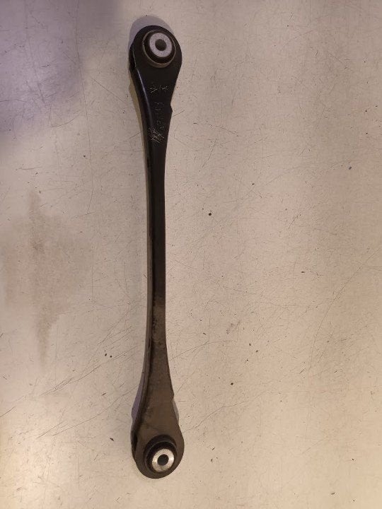 Draagarm rechts achter BMW 4 serie, BMW, Onderdelen@venauto.nl, Van der Ven Autorecycling B.V., Ettenseweg 76, 4706 PB Roosendaal, The Netherlands