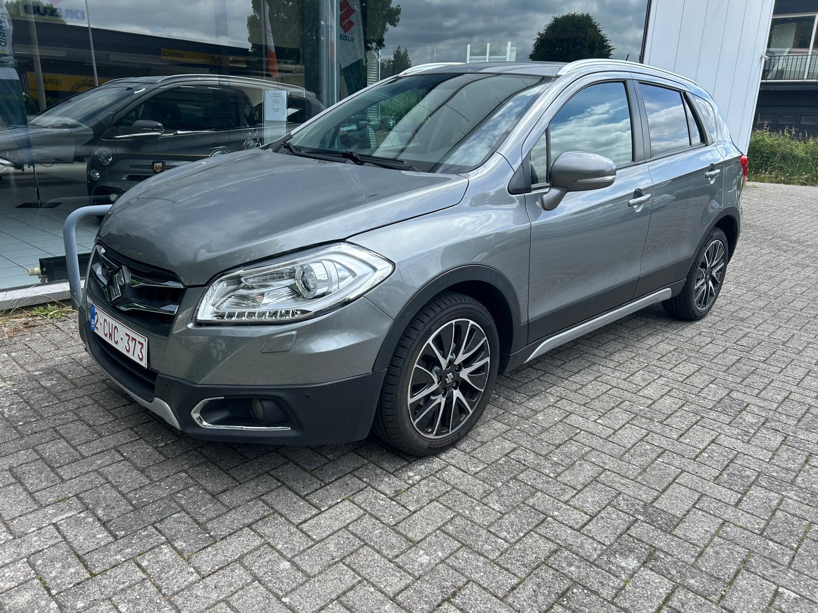 Sx4 S-Cross GLX, Auto's, Suzuki, Voorwielaandrijving, Monovolume, 4 cilinders, Parkeersensor