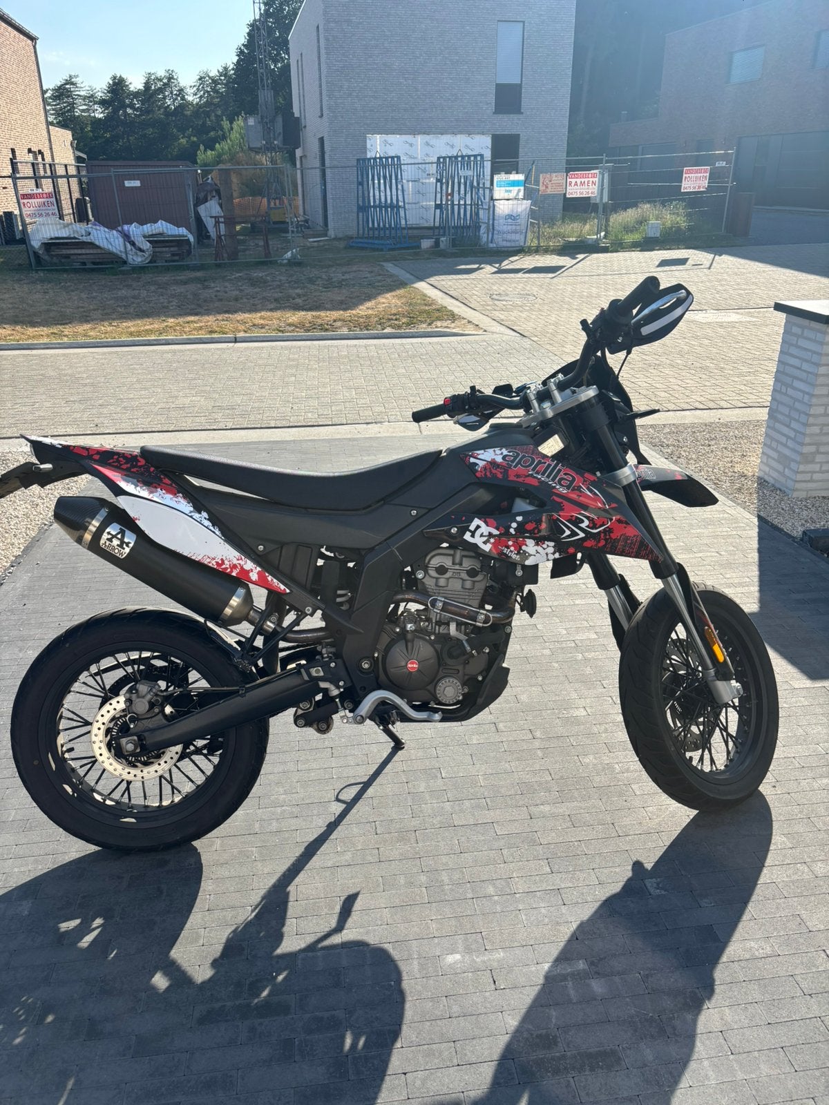 Aprilia 125sx, Particulier