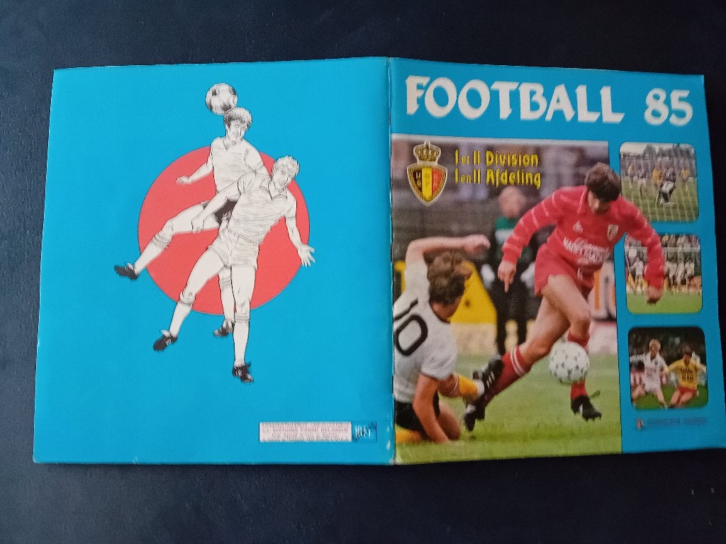 panini stickerboek Football 85, Verzamelen, Ophalen of Verzenden, Zo goed als nieuw, Sport