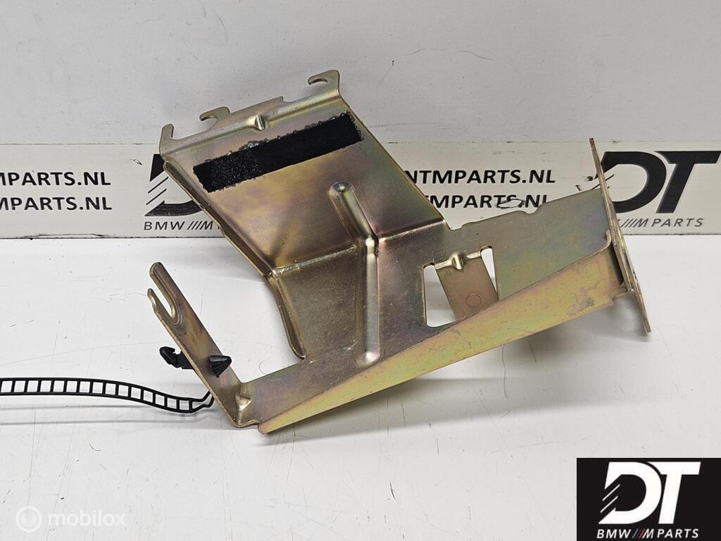 Beugel radio module BM24/BM54 BMW 5-serie E39 65128361456, Enlèvement ou Envoi, Utilisé, BMW, BMW