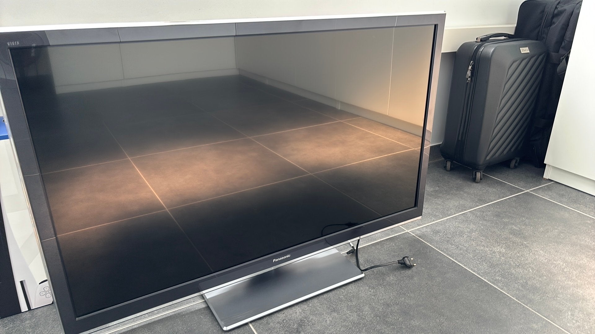 Panasonic 3D TV (42 inch - Full HD), Ophalen, Zo goed als nieuw, Panasonic