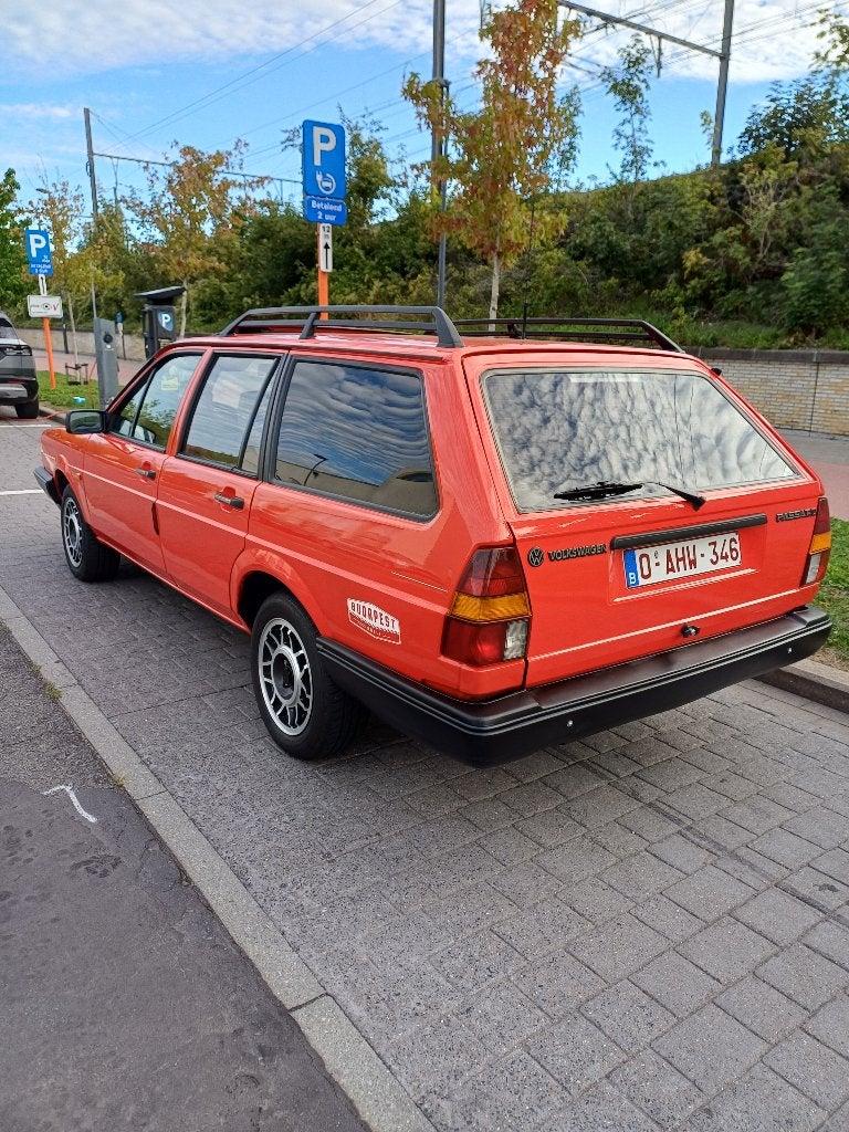 VW Passat 32B, foto 3