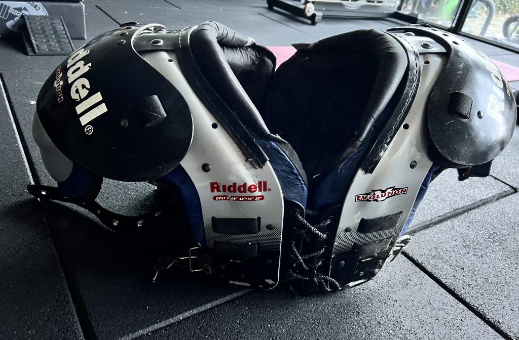 Riddell Shoulder Pads + gear, Sport en Fitness, Overige Sport en Fitness, Ophalen of Verzenden, Gebruikt