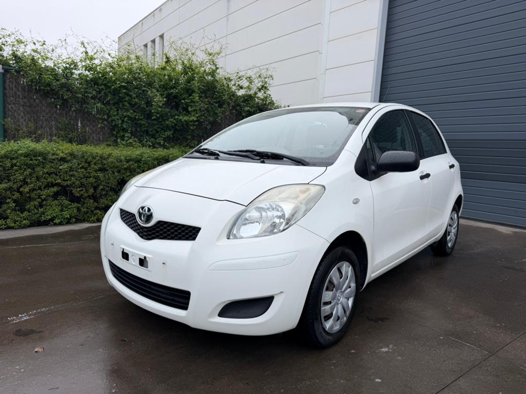 Toyota Yaris 1.0 Benzine, Autos, Toyota, Achat, Entreprise, Radio, Yaris