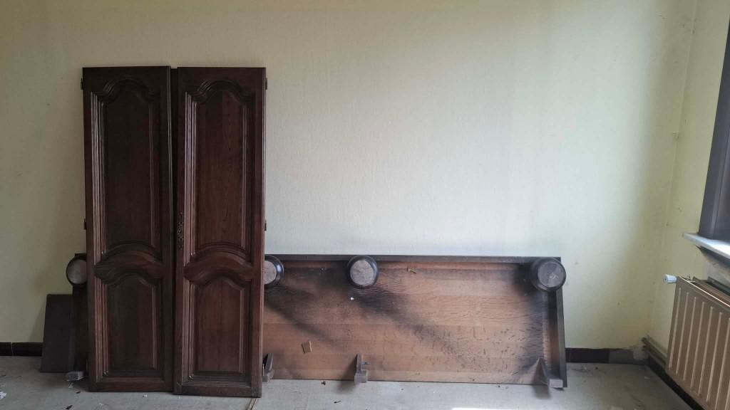 Grote houten kleerkast gedemonteerd - mooie details, Huis en Inrichting, Kasten | Kleerkasten, Ophalen