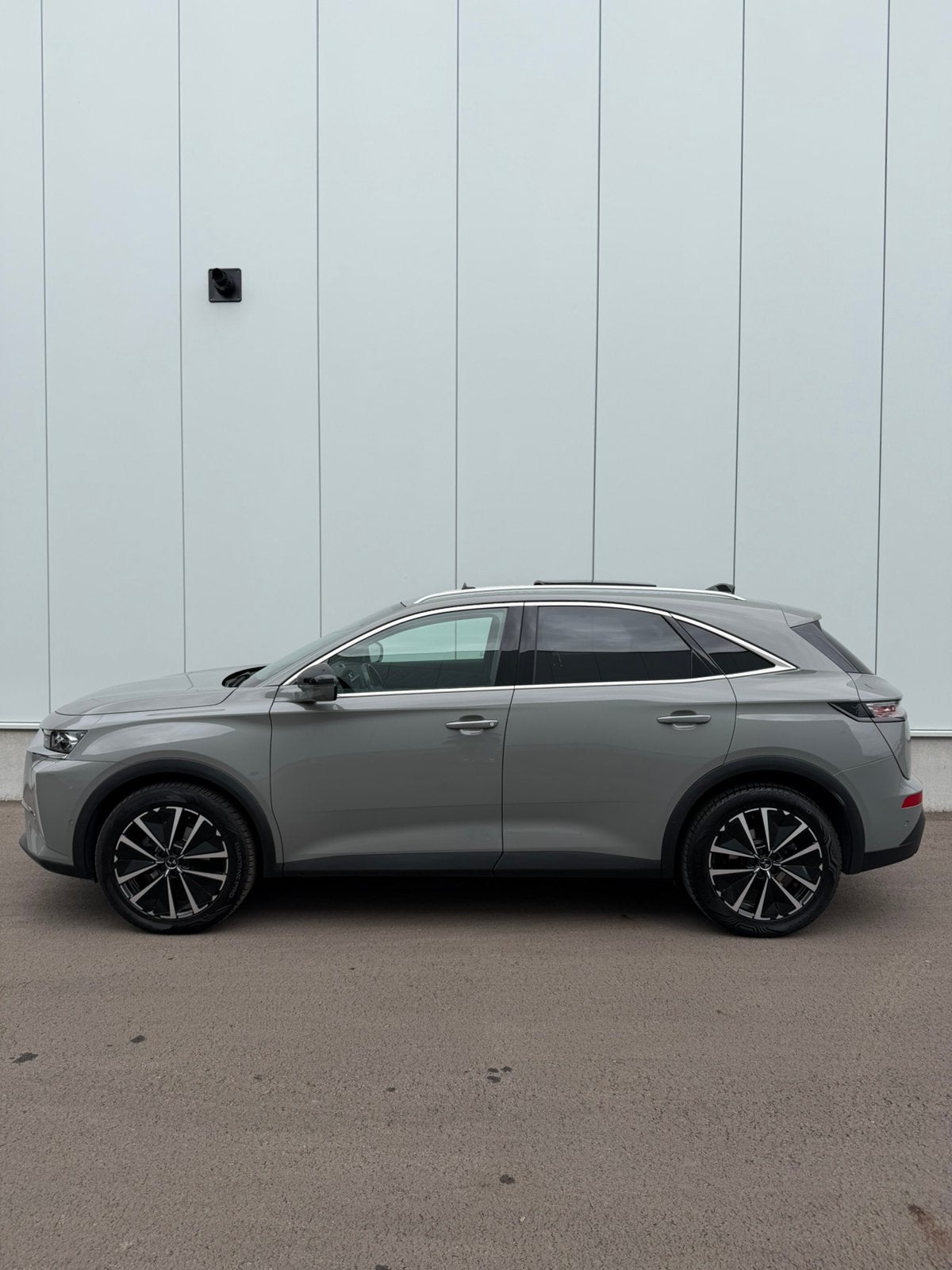 DS 7 1.5 BlueHDi 130 – 2023 – BOÎTE AUTOMATIQUE, Autos, Cuir, Argent ou Gris, Achat, Euro 6