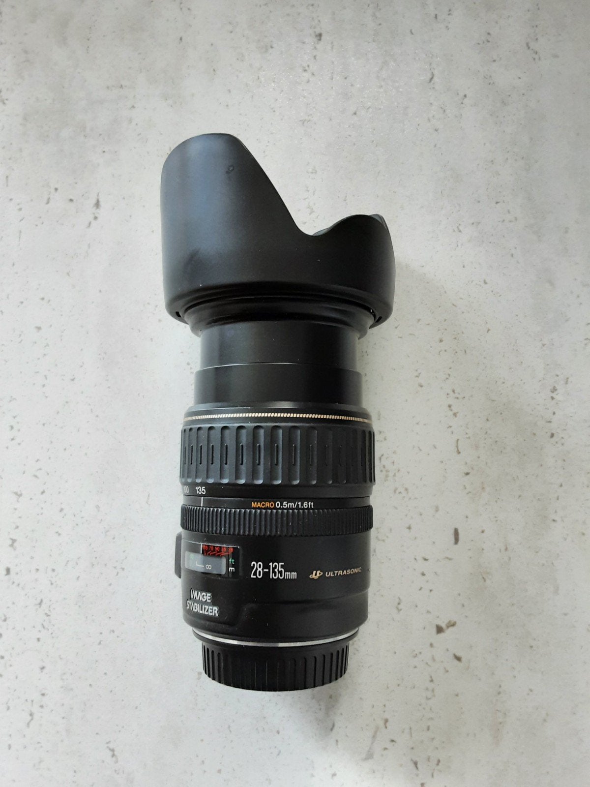 Canon EF 28-135mm IS USM lens voor FX-DX digitaal Canon's, Canon, Zonnekap, Ophalen of Verzenden, Zo goed als nieuw