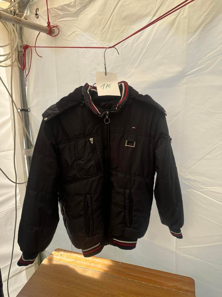 Jas maat 176 Tommy Hillfiger, Kinderen en Baby's, Kinderkleding | Maat 176, Ophalen, Zo goed als nieuw, Jongen, Jas