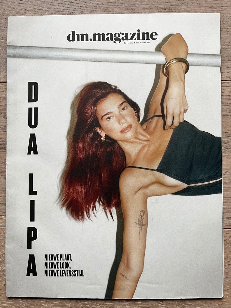 DUA LIPA - coverstory DM Magazine * 2024 * NIEUW, Ophalen of Verzenden, Nieuw, Muziek, Film of Tv